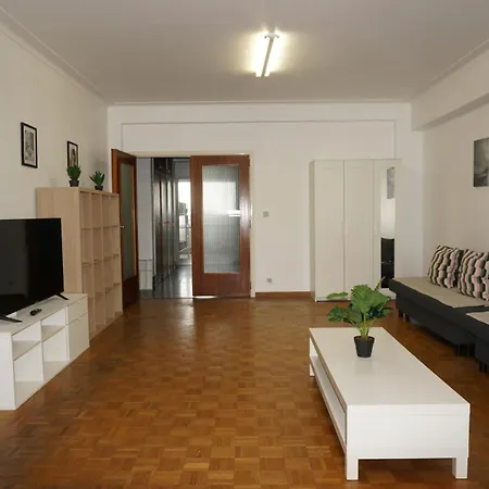 Belga 3 Bedrooms. Apartment
